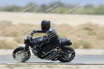 media/May-05-2025-Moto Forza (Mon) [[3c1838c5e5]]/2-B Group/Session 3 (Panning Test Turn 14 Inside)/